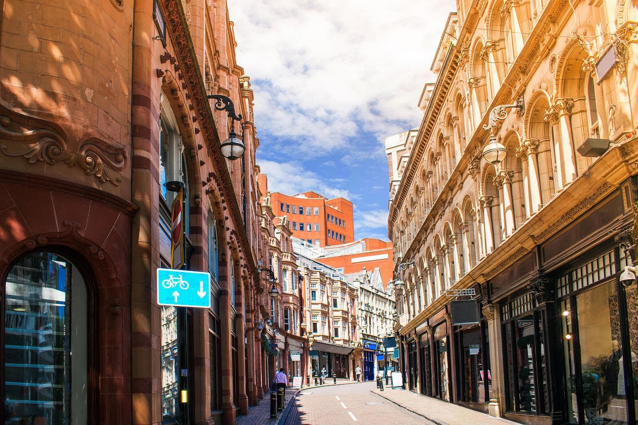Birmingham Tourism Statistics 2026: Visitors, Hotels & Trends