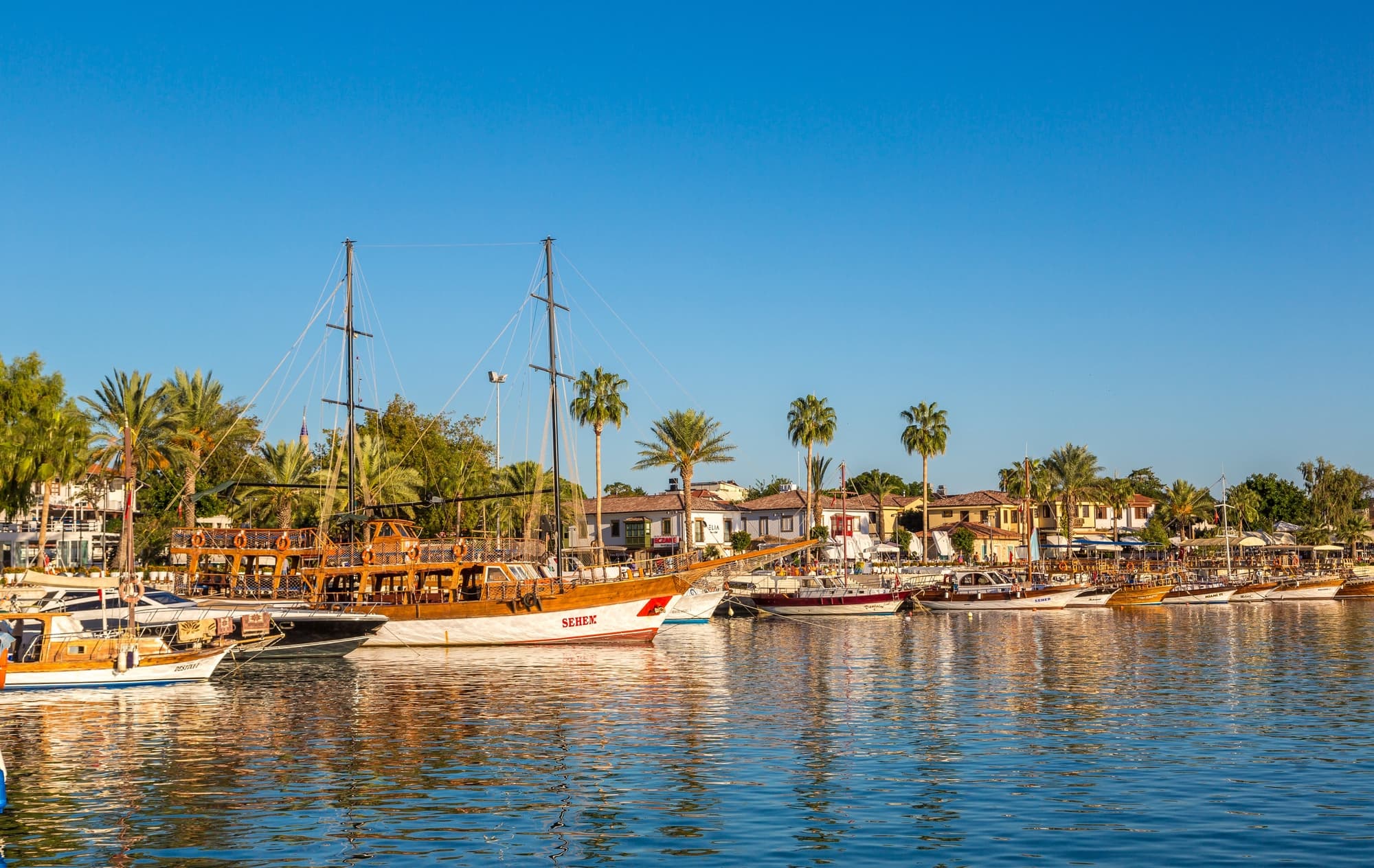 Luxury hotels in Side