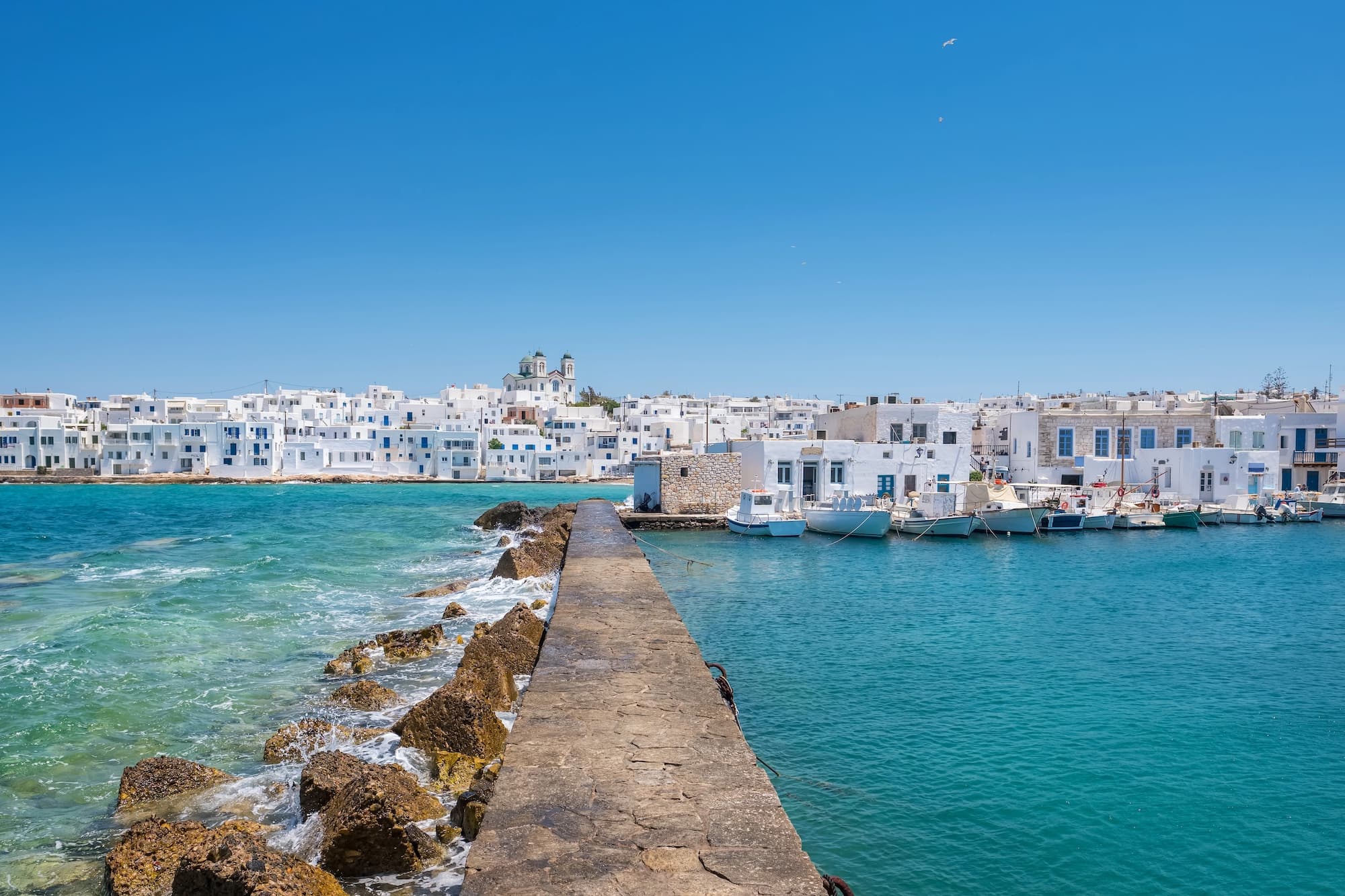Luxury hotels in Paros