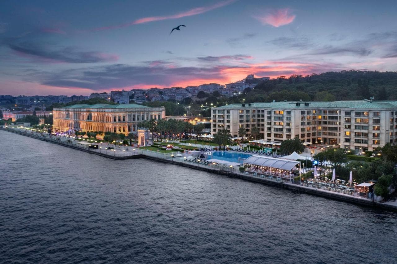 Çırağan Palace Kempinski Istanbul view 8