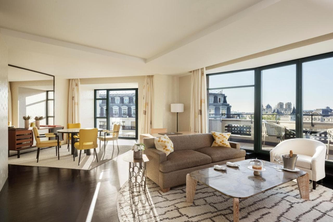 Cheval Blanc Paris & Dior Spa Cheval Blanc Paris view 5