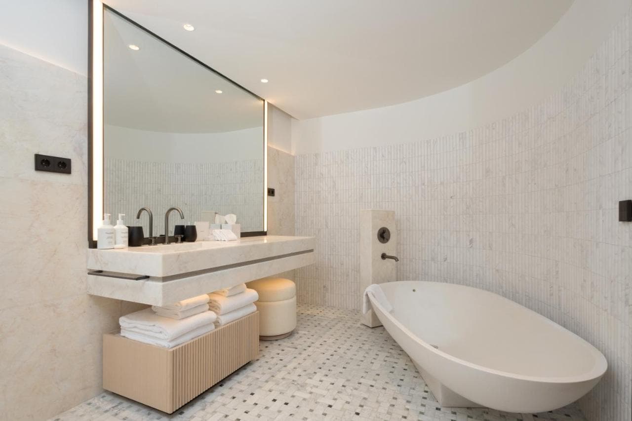 Hotel Miramar Barcelona GL - LVX Preferred Hotels & Resorts - Newly Renovated view 3