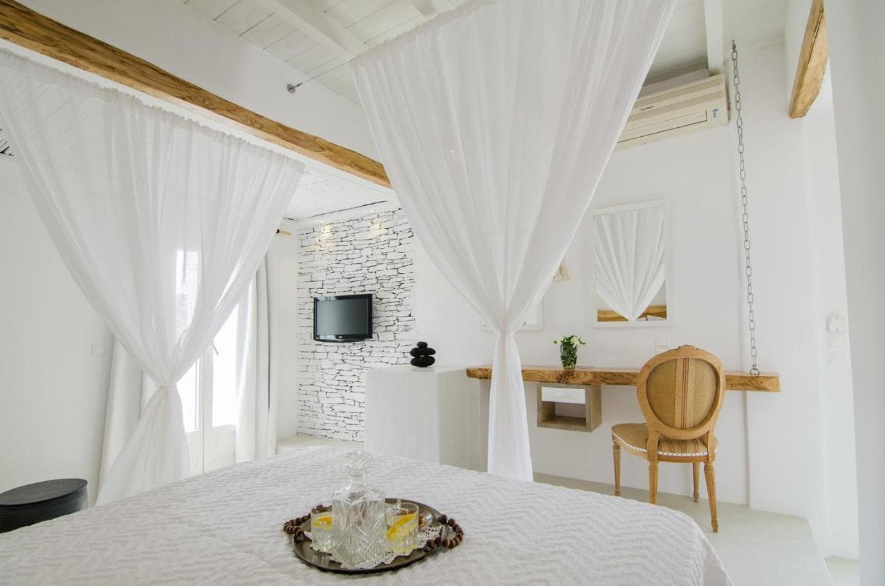 Levantes Ios Boutique Hotel view 2