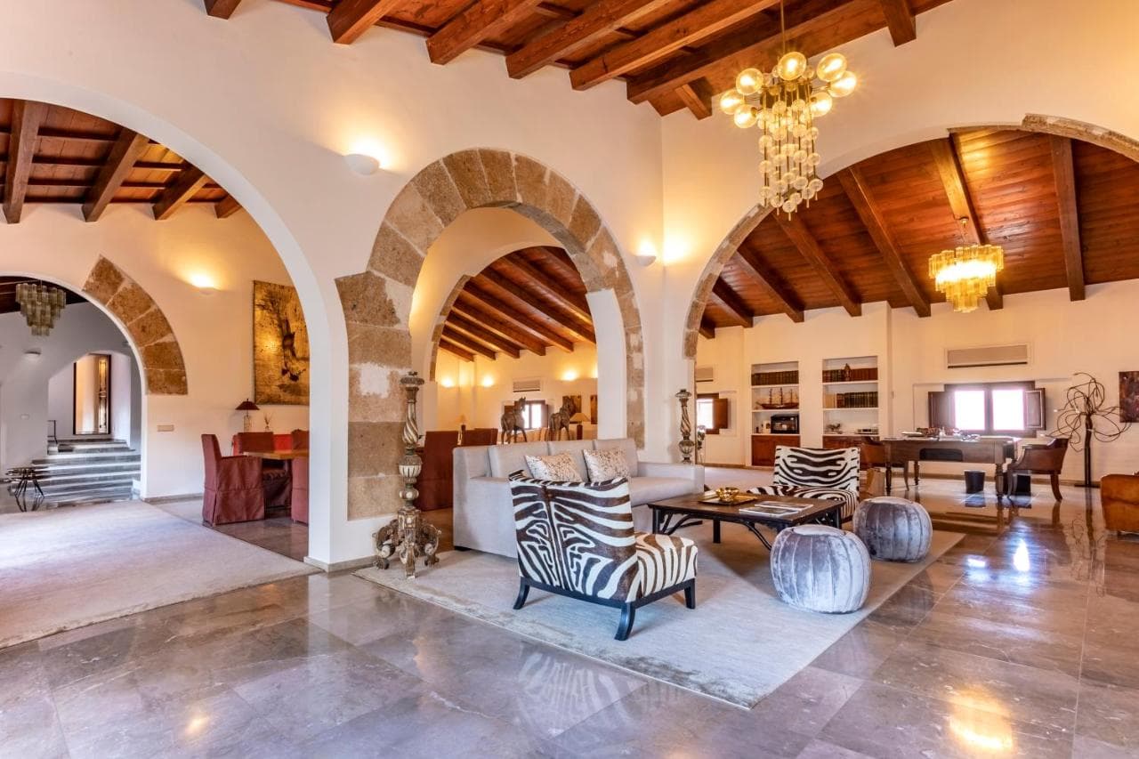 Palacio Can Marqués by Puro view 4