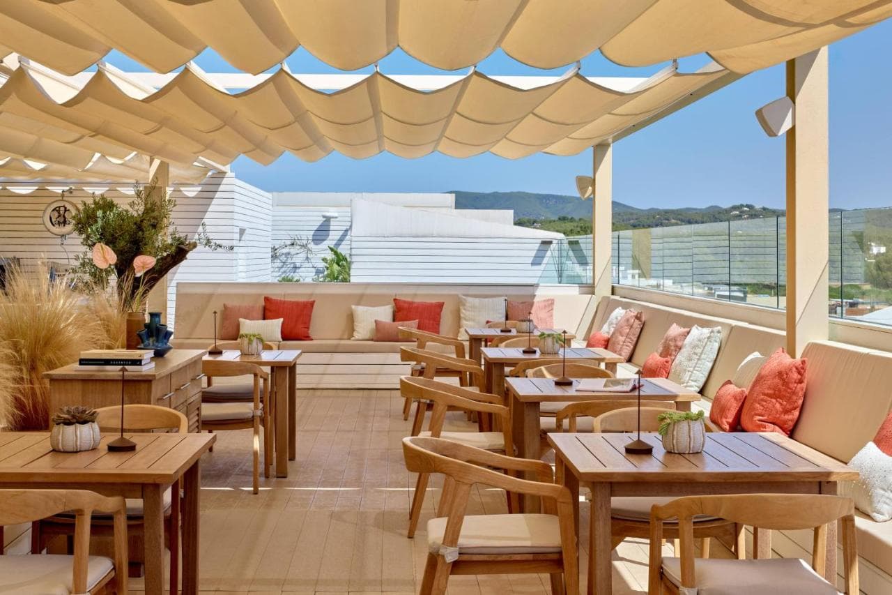 ME by Meliá Ibiza - The Leading Hotels of the World – photo 3