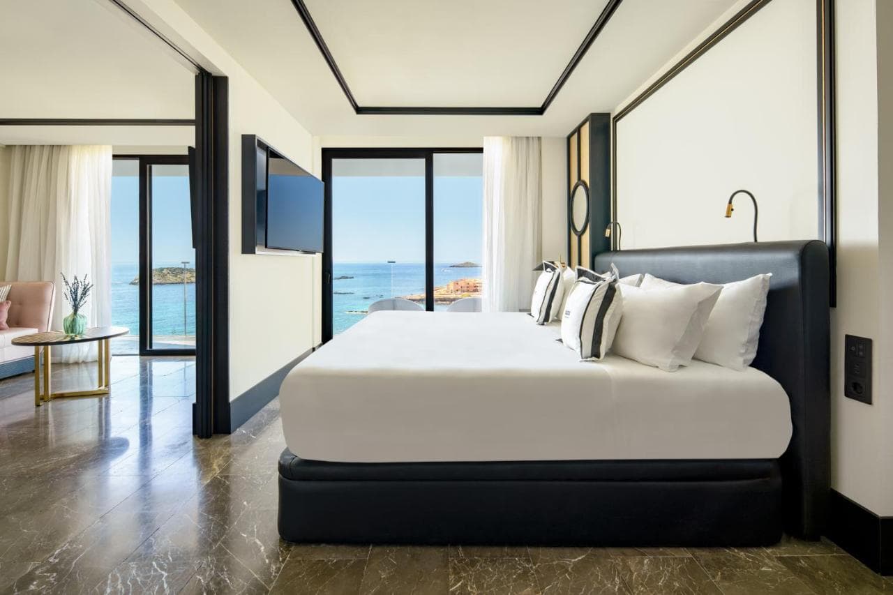 BLESS Ibiza Cala Nova - The Leading Hotels of the World – photo 2