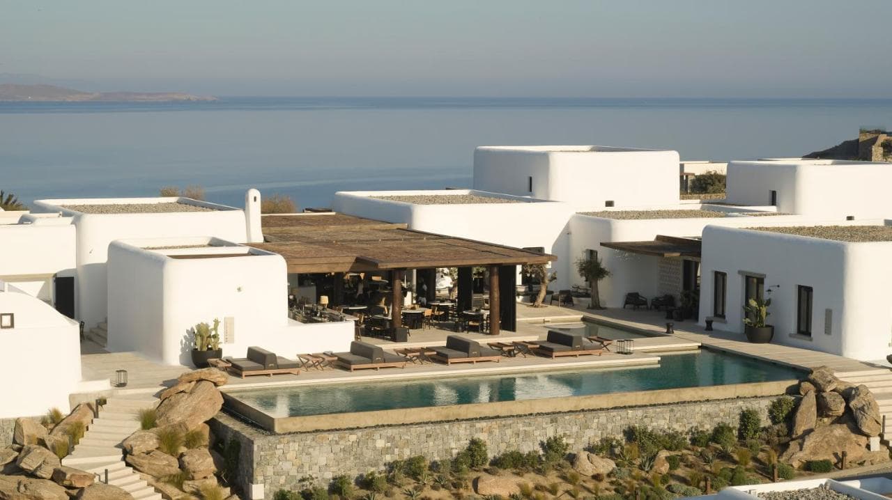 Luxury hotels in Mykonos