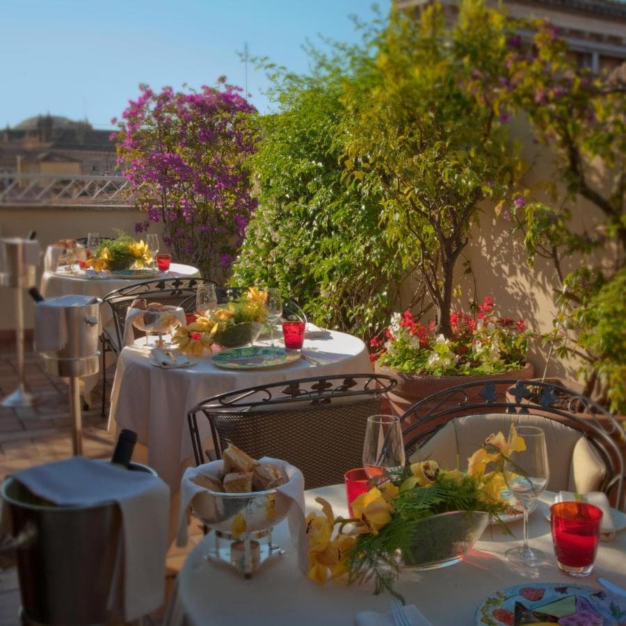 Hotel Raphaël - Relais & Châteaux view 4