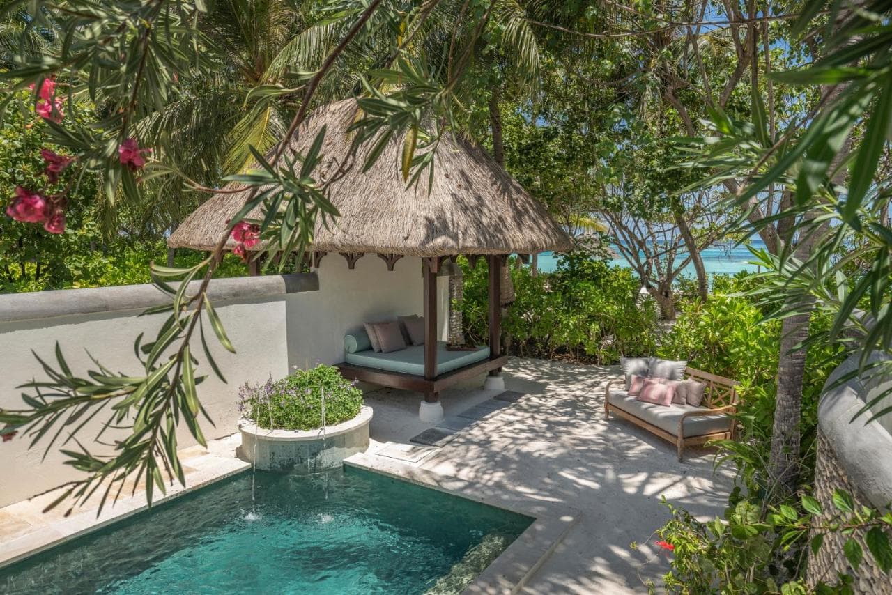 Four Seasons Resort Maldives at Kuda Huraa view 6