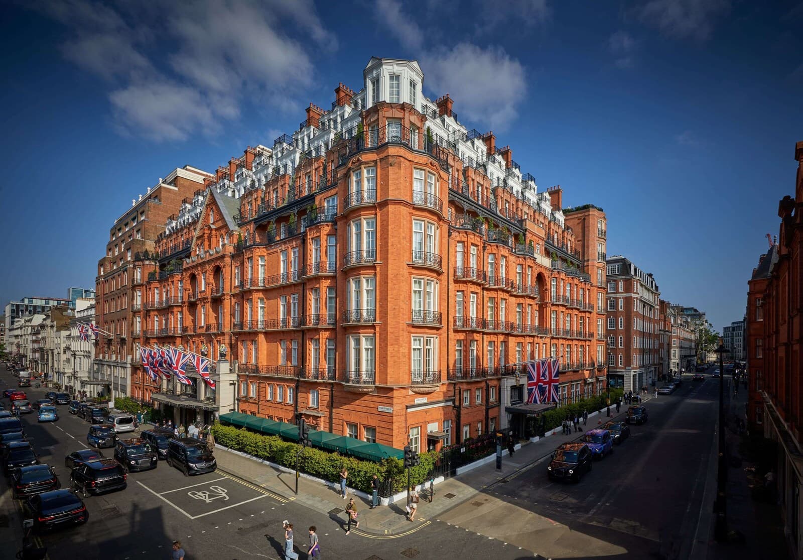 Claridge's – photo 6