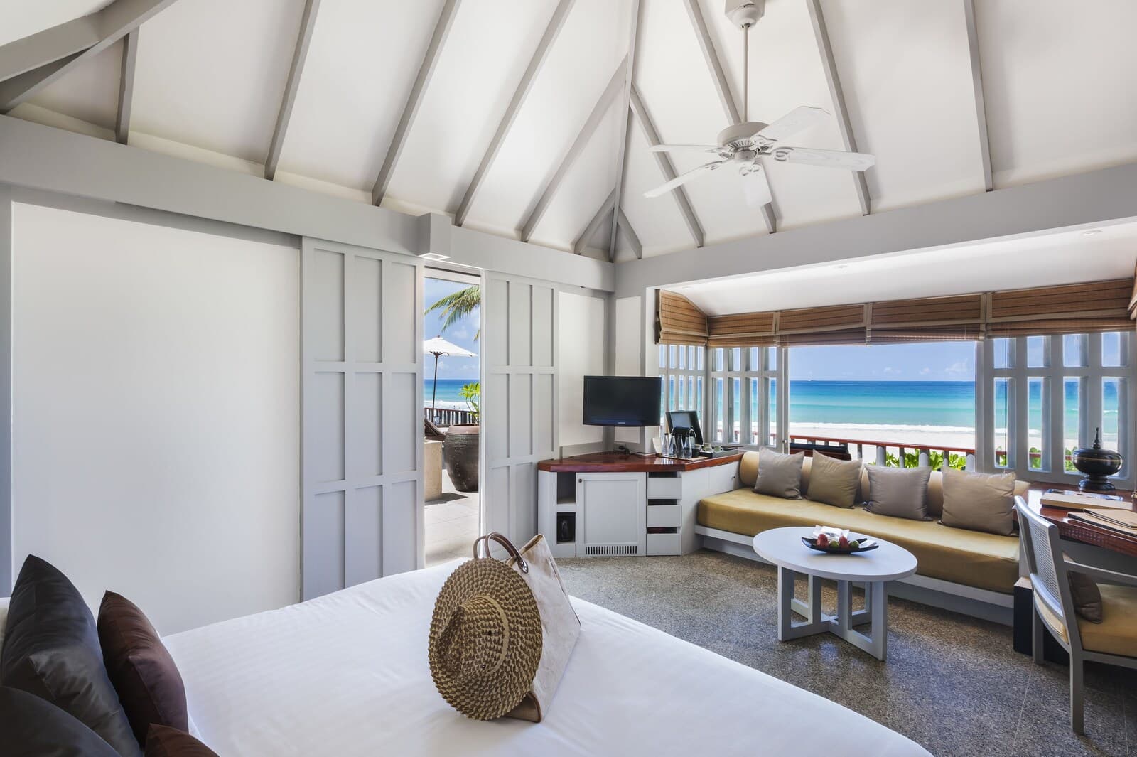 The Surin Phuket – photo 2