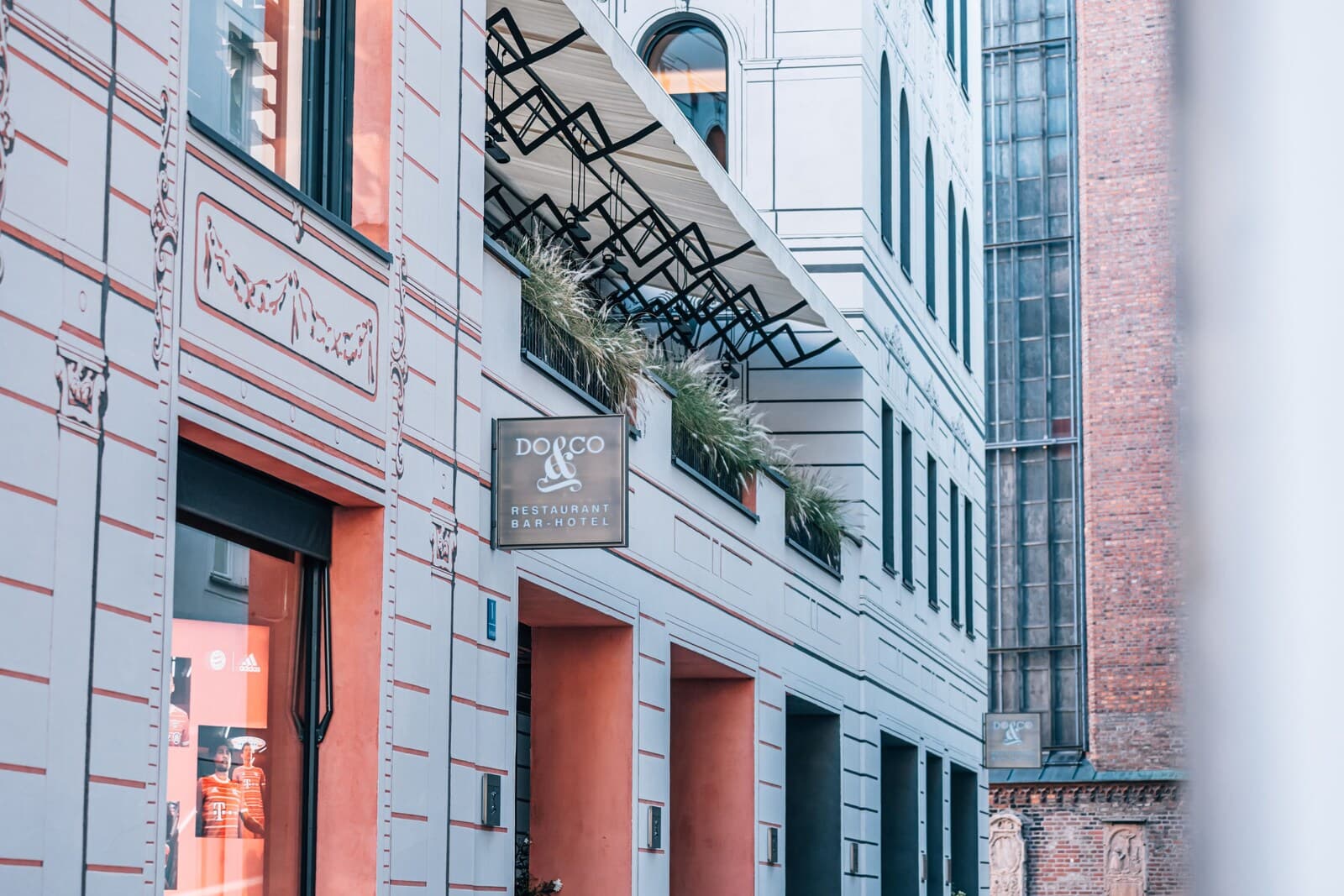 DO & CO Hotel München – photo 4
