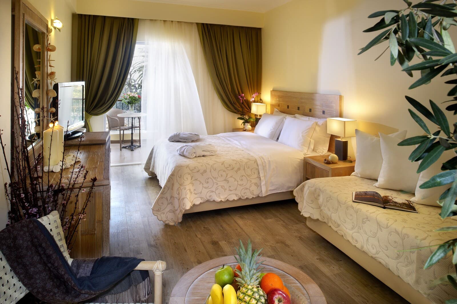 Portes Beach Hotel – photo 2