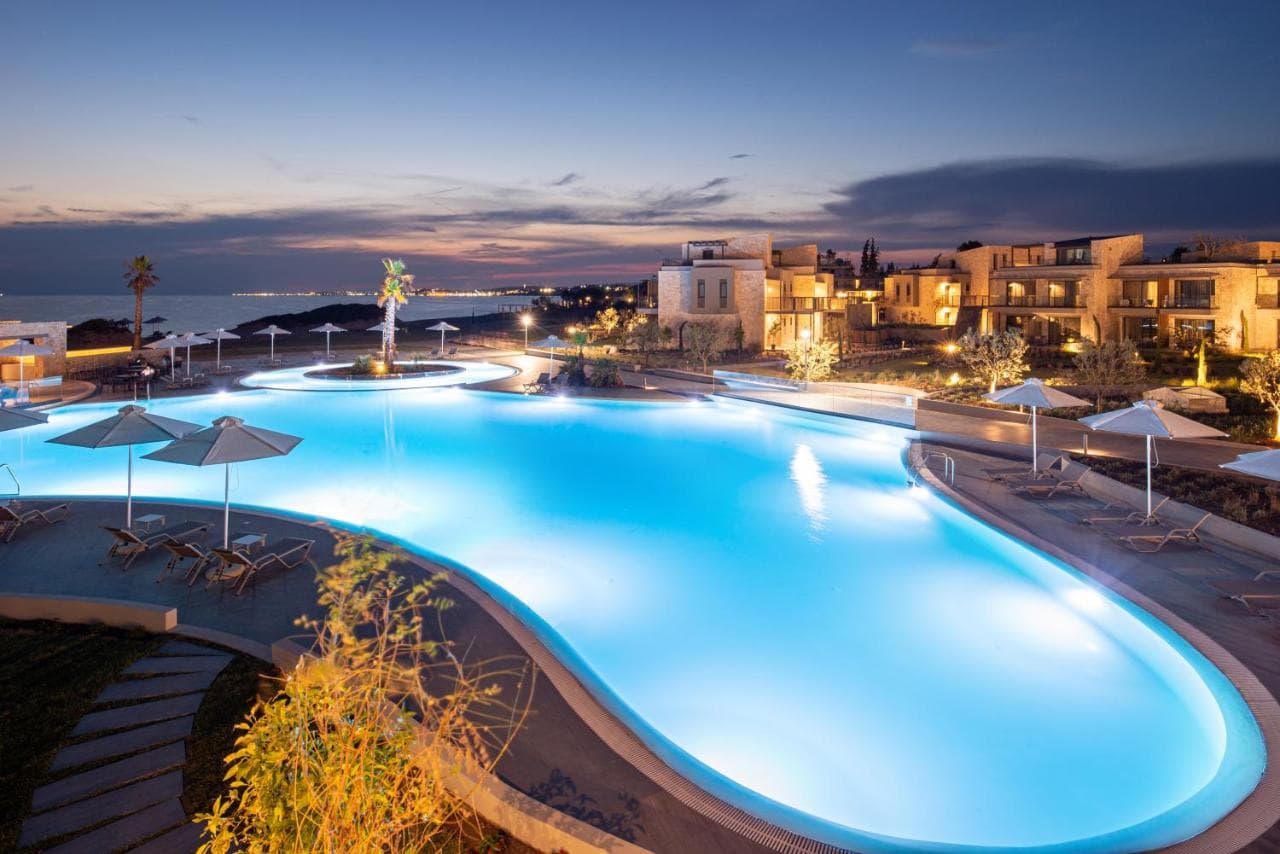 Portes Lithos Luxury Resort – main photo
