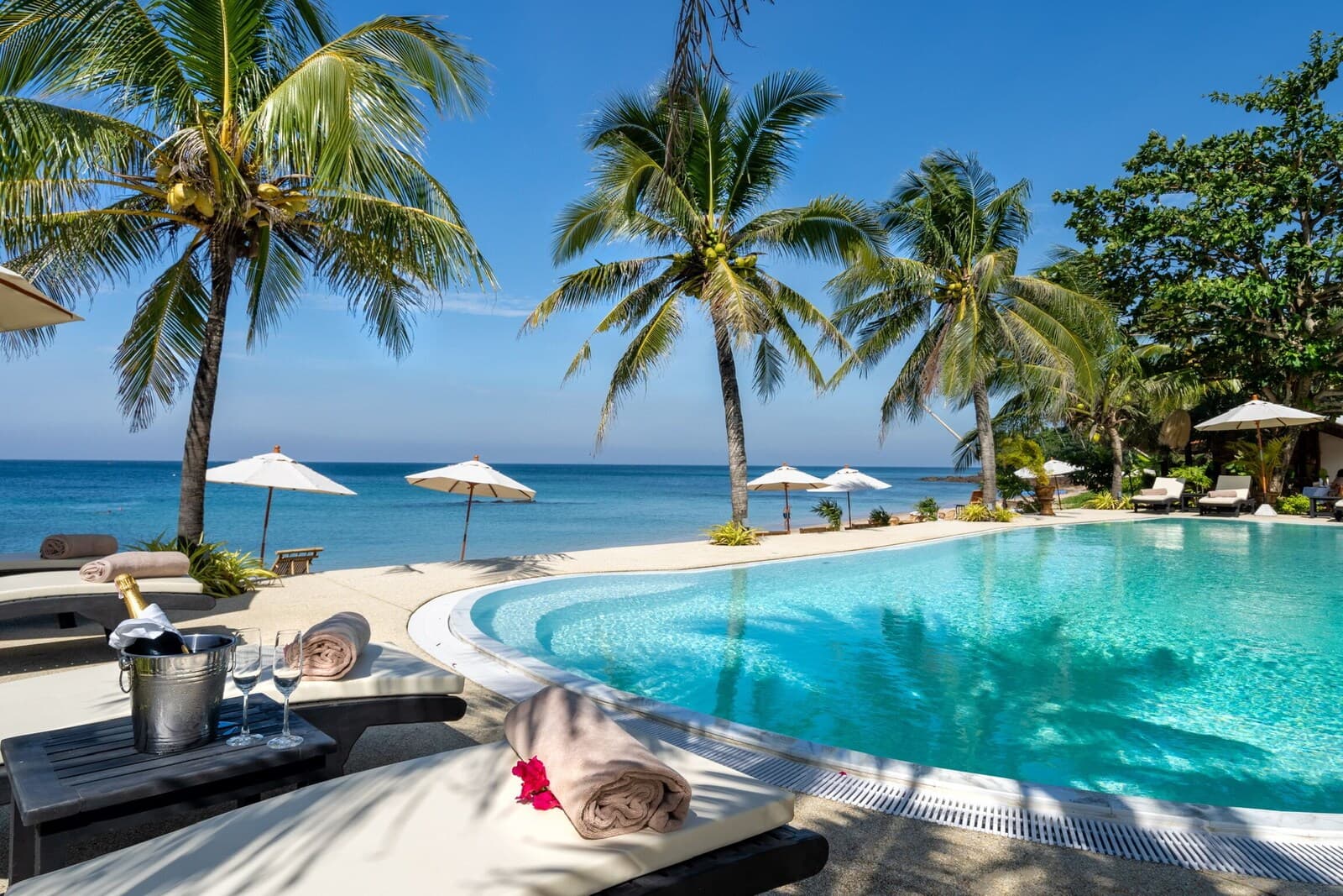 Lanta Palace Beach Resort & Spa – main photo