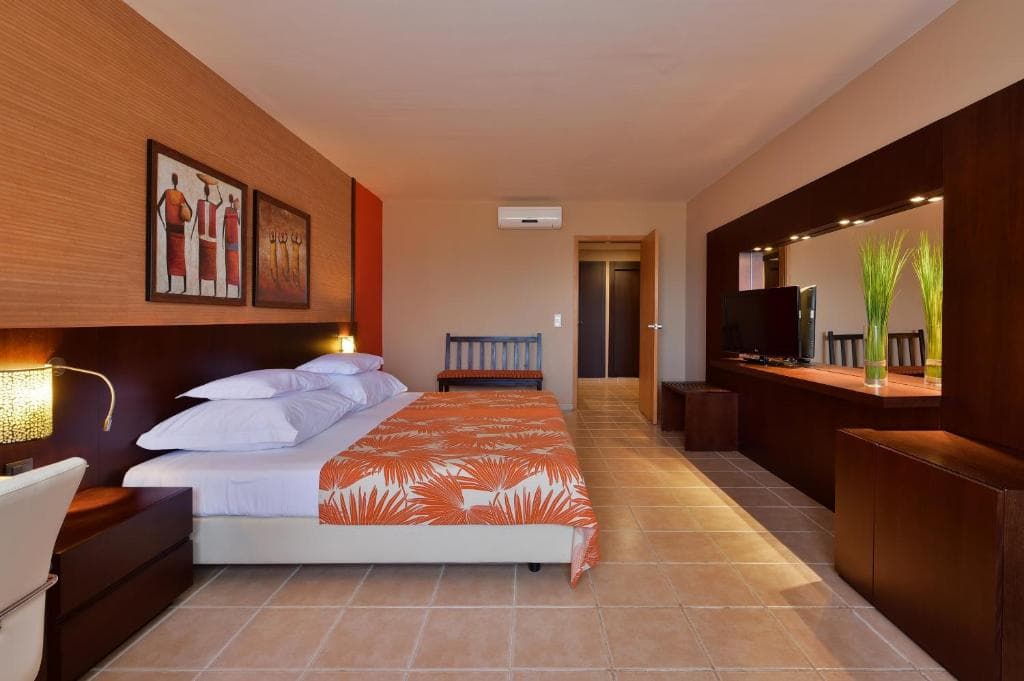 Pestana Tropico view 8