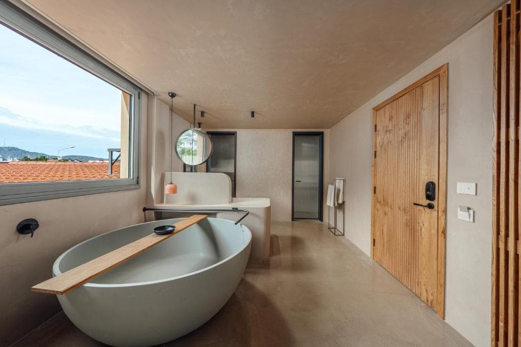 Roome view 8