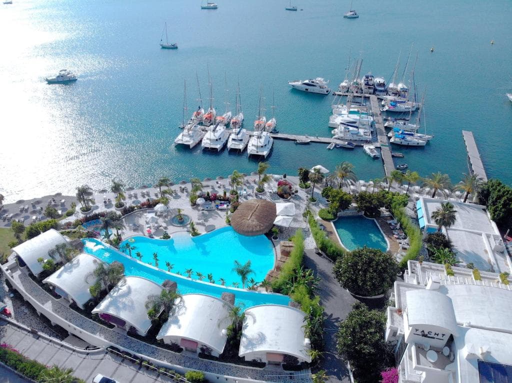 Yacht Classic Hotel view 4