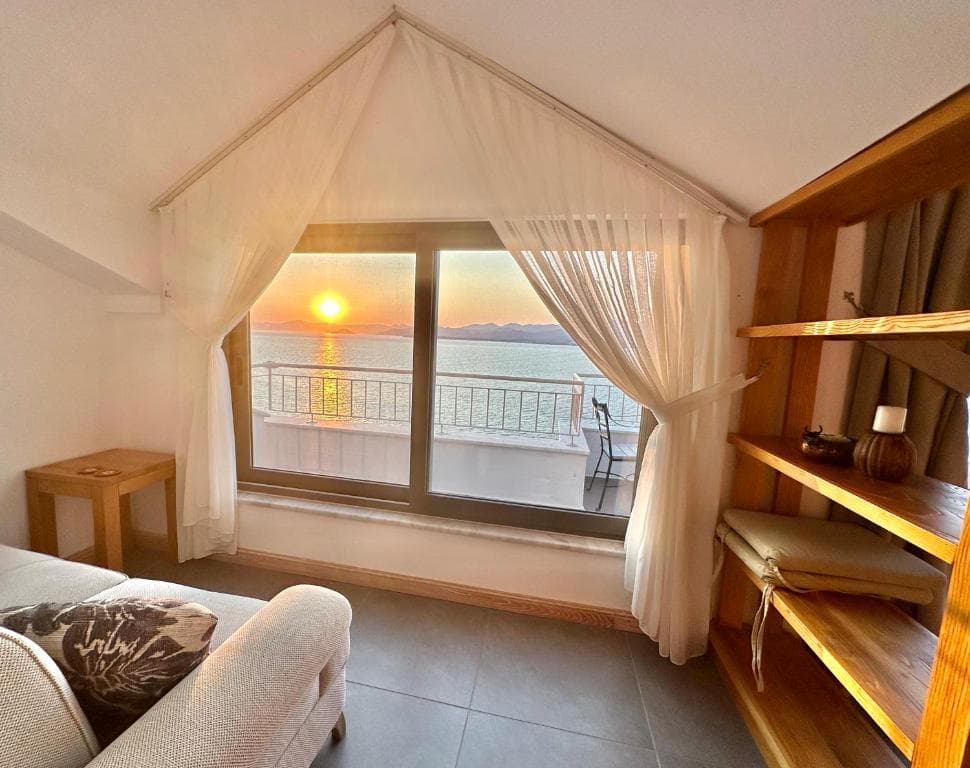 Ece Hotel Sovalye Island view 6