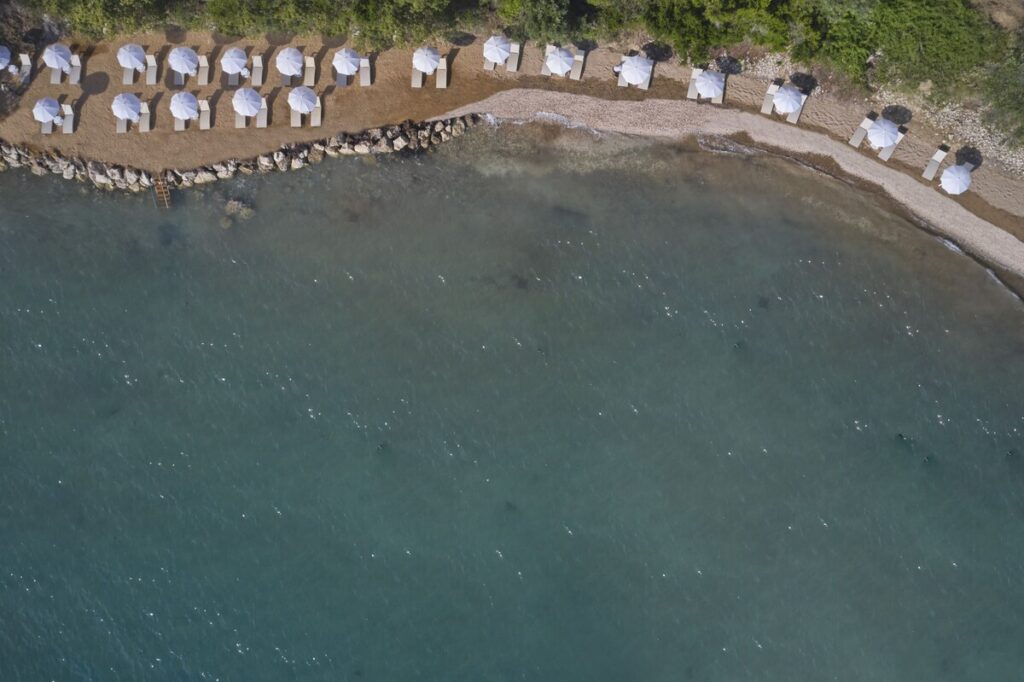 Mythos Palace Resort - Beach near the hotel